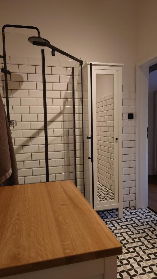 Apartamenty Stonehenge Sosnowiec Esterno foto