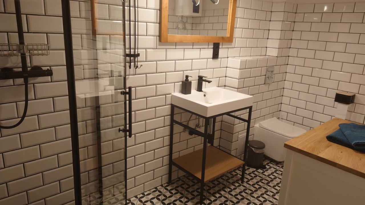 Apartamenty Stonehenge Sosnowiec Esterno foto